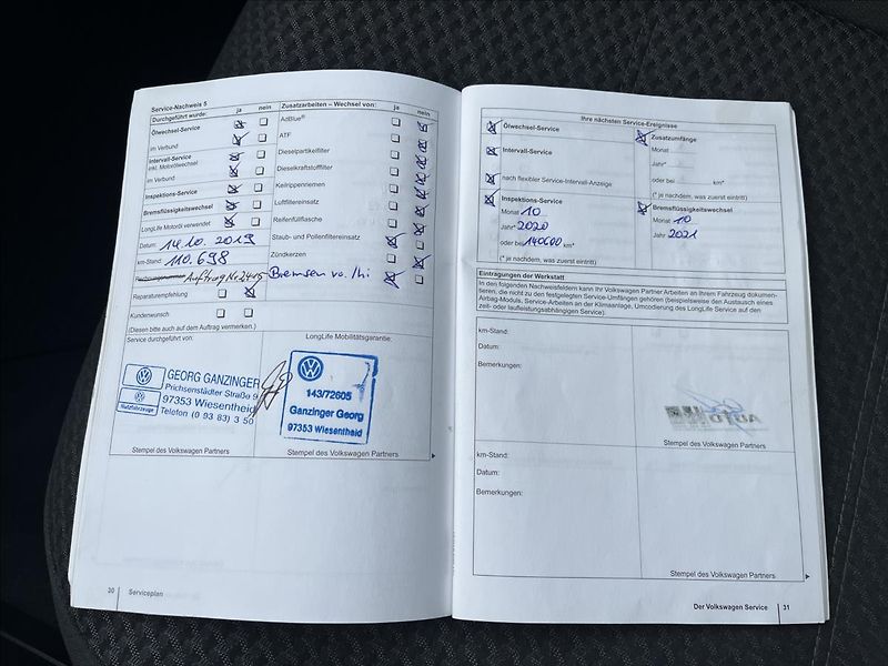Volkswagen Touareg 3,0 TDI  V6 150 kW DSG 4M - fotka 31 z 36