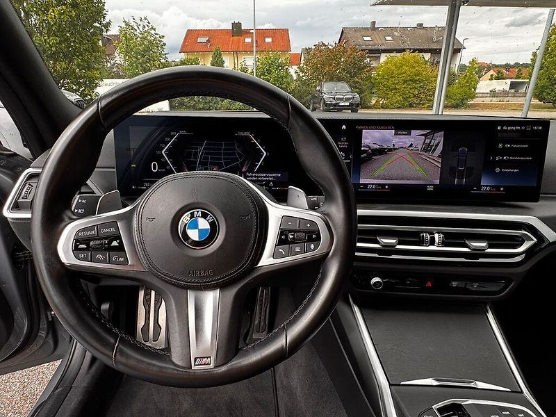 BMW Řada 3 320d x-Drive M Sport  - fotka 3 z 7