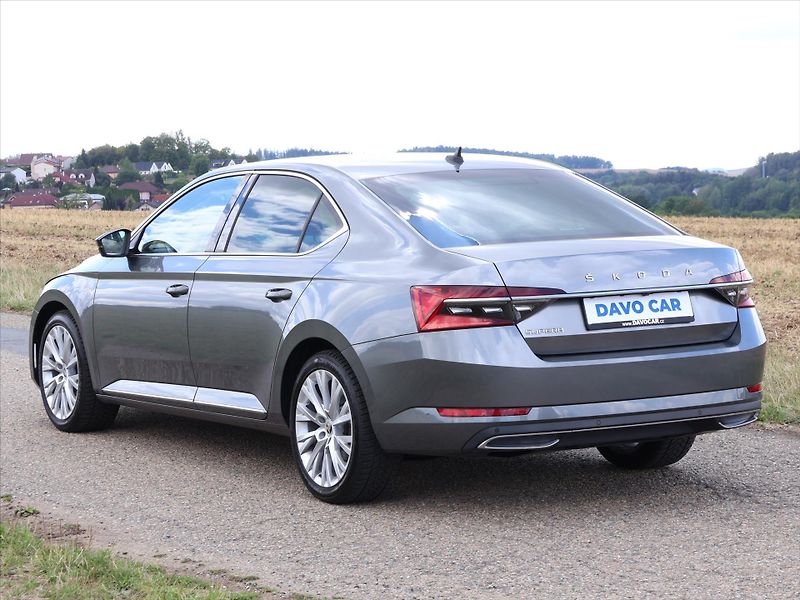 Škoda Superb 2,0 TDI DSG CZ L&K 1.Maj DPH - fotka 5 z 29