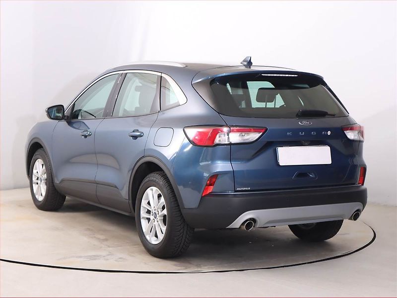 Ford Kuga (2021) Titanium 1.5 EcoBlue - fotka 4 z 20