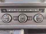Volkswagen Caravelle (2017) 2.0TDi L2 8míst, DSG, navi - náhled 14