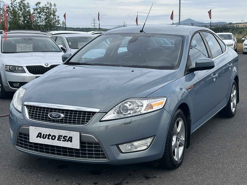 Ford Mondeo (2009) 2.2TDCi, Xenon, AC - fotka 3 z 15