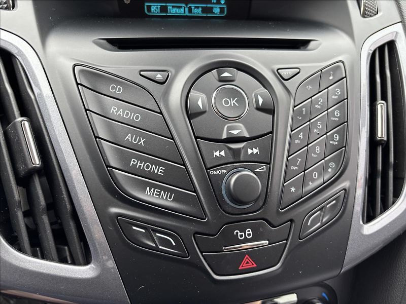 Ford Focus 2,0 TDCI 140k Titanium - fotka 29 z 36