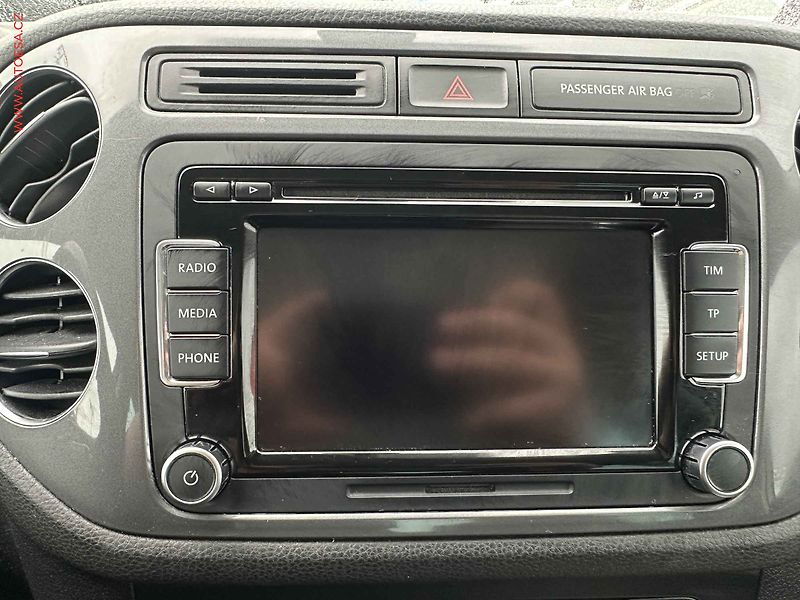 Volkswagen Tiguan (2013) 2.0 TDi, Sport&Style, panor - fotka 14 z 18