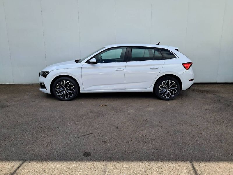 Škoda Scala (2020) STYLE Paket Extra + Dynamic TS - fotka 29 z 29