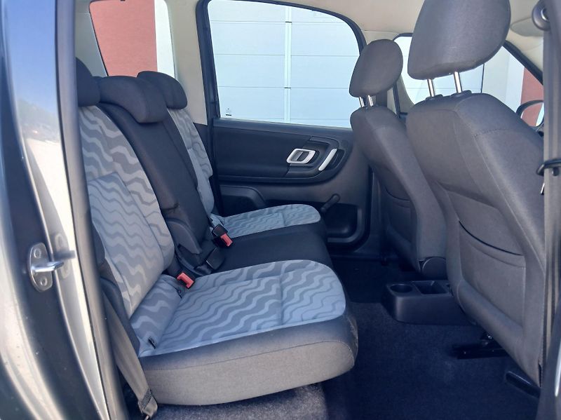 Škoda Roomster 1.4i KLIMA - fotka 14 z 30
