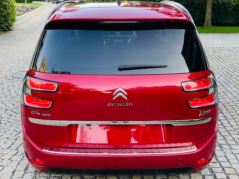 Citroën Grand C4 Picasso 2.0HDi MAN 7MÍST KAMERY TAŽNÉ - fotka 14 z 60