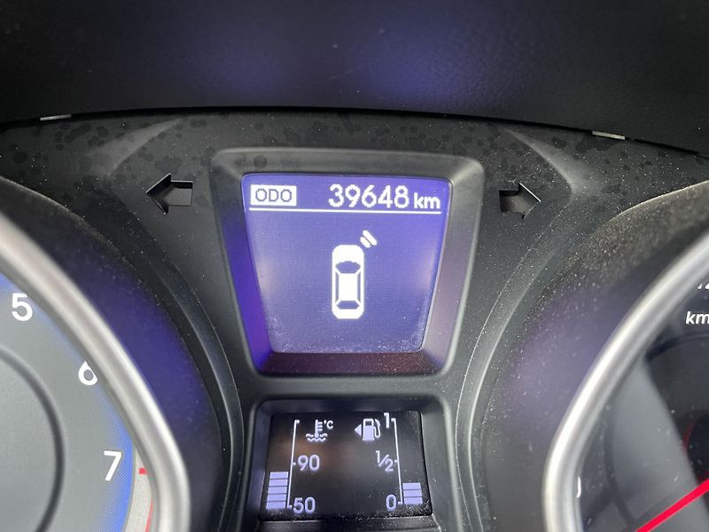 Hyundai i30 TRIKOLOR 1.6 CVVT 88 kW   - fotka 25 z 25