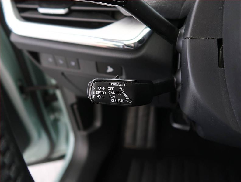 Škoda Enyaq (2023) iV 60 (62 kWh), SoH 92% - fotka 28 z 33