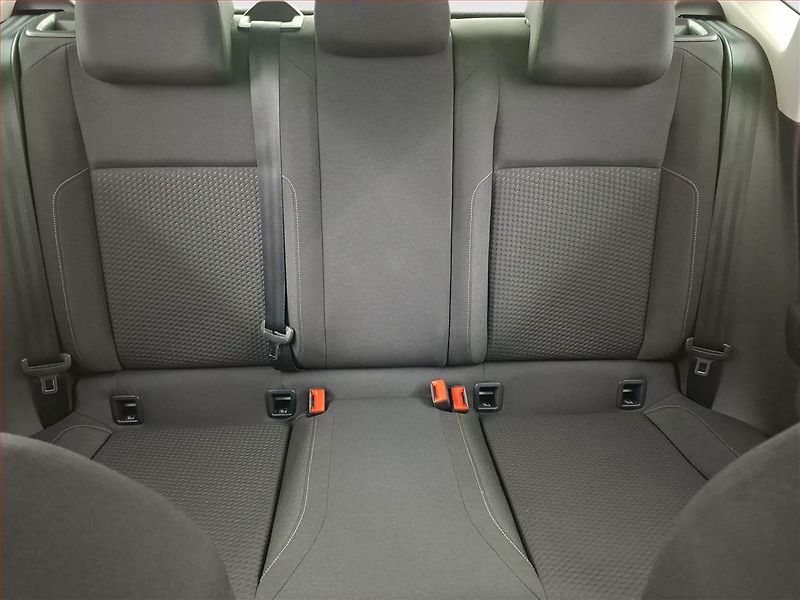 Volkswagen Polo (2018) 1.0 TSI, Park. senzory - fotka 10 z 18