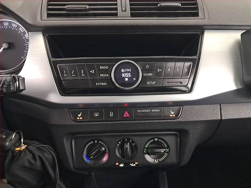 Škoda Fabia (2018) 1.0 TSI, Tempomat - fotka 12 z 18