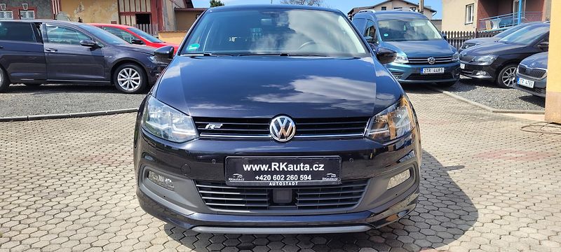 Volkswagen Polo (2016) 1,2TSi 81kW R-Line Highline - fotka 2 z 51