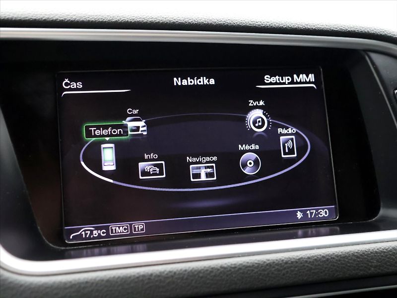 Audi Q5 3.0 TDI 180kW Quattro S-Tronic - fotka 23 z 38