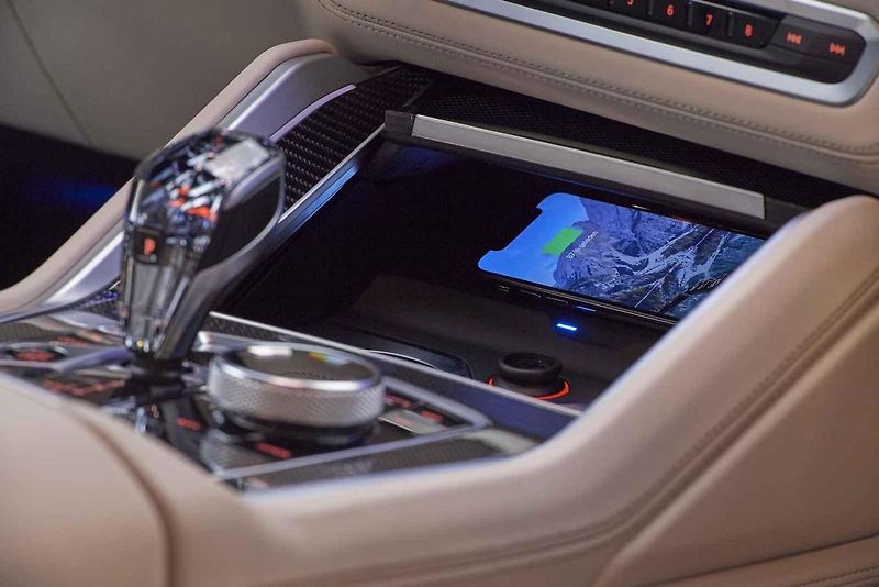 BMW X6 M50i