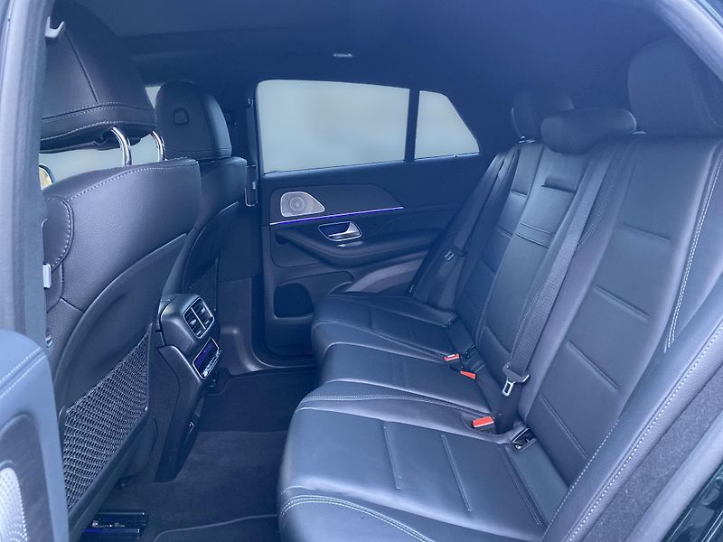 Mercedes-Benz GLE GLE 400e 4MATIC kupé AMG - fotka 15 z 28