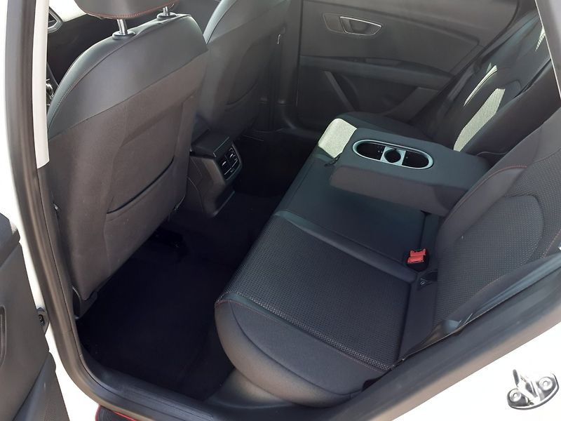 Seat Leon (2014) KOMBI 1.4 TSI FR - fotka 19 z 37
