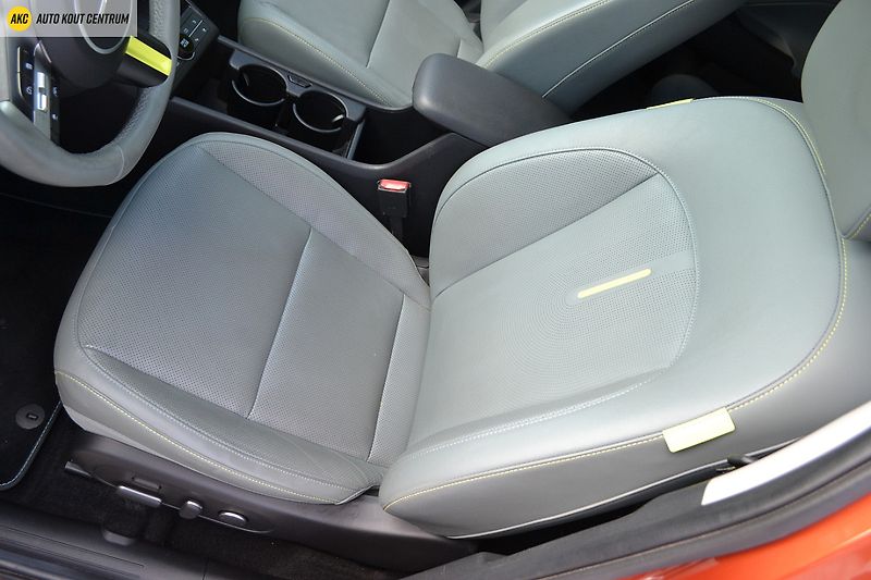 Hyundai Kona ELECTRIC EV 150KW  PREMIUM PAN - fotka 34 z 75