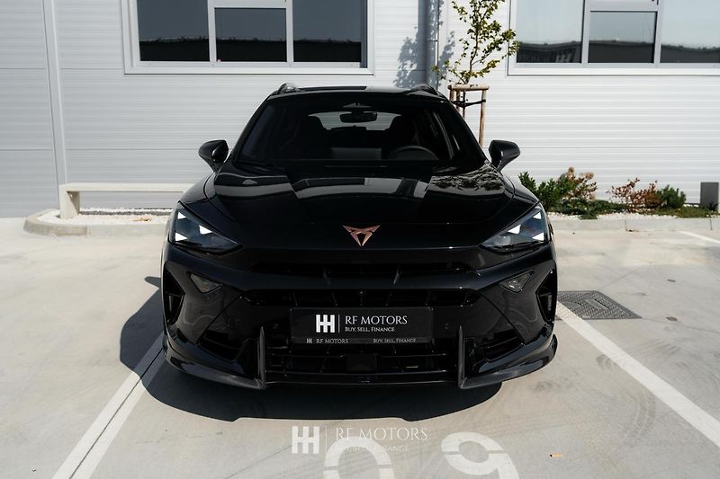 Cupra Formentor (2026) VZ5 390 PS 4Drive, nové - fotka 4 z 30