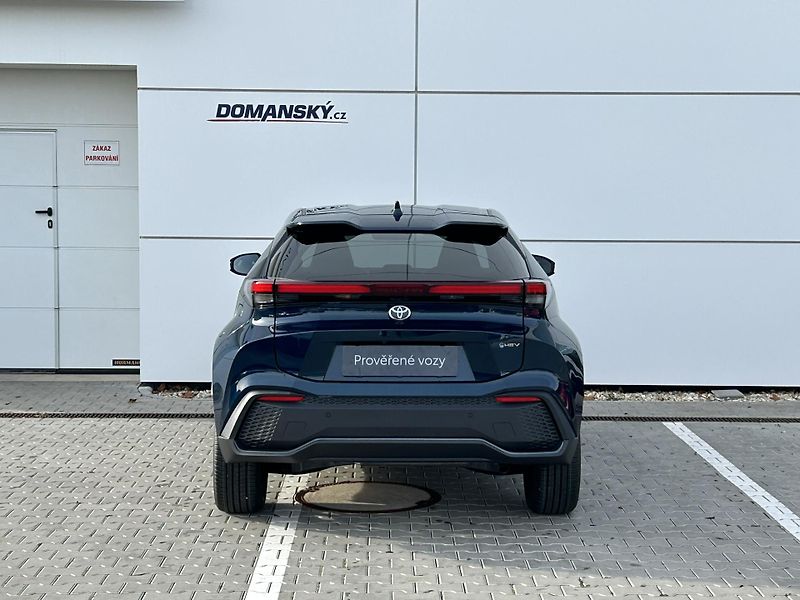 Toyota C-HR STYLE 1,8 HEV AT - fotka 11 z 14