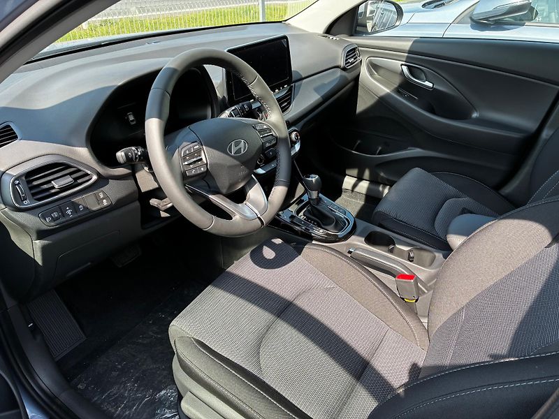 Hyundai i30 (2026) WG 1,6 T-GDI DCT GO CZECH   - fotka 6 z 9