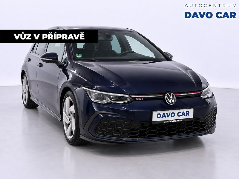 Volkswagen Golf 2.0 GTI 180kW LED DPH - fotka 4 z 12