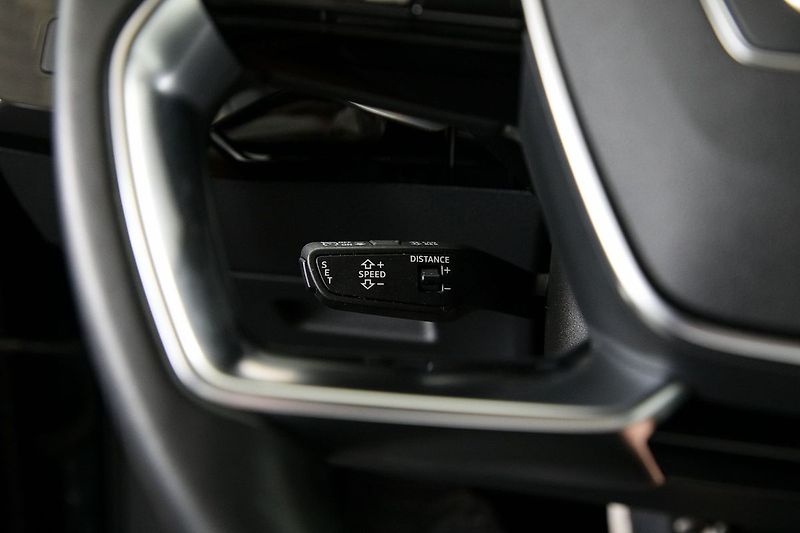 Audi e-tron 55 300kW Kessy ACC HUD ZÁRUKA - fotka 24 z 37