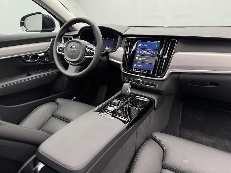 Volvo V90 T6 AWD RECHARGE BRIGHT PLUS  - fotka 25 z 46