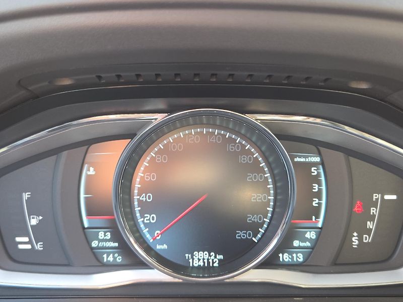 Volvo XC60 (2013) 2,4D 4X4 AUTOMAT splátky VŠEM! - fotka 11 z 11