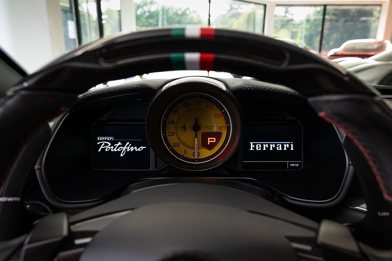 Ferrari Portofino JBL/360/Rosso Keramické Brzdy - fotka 16 z 30