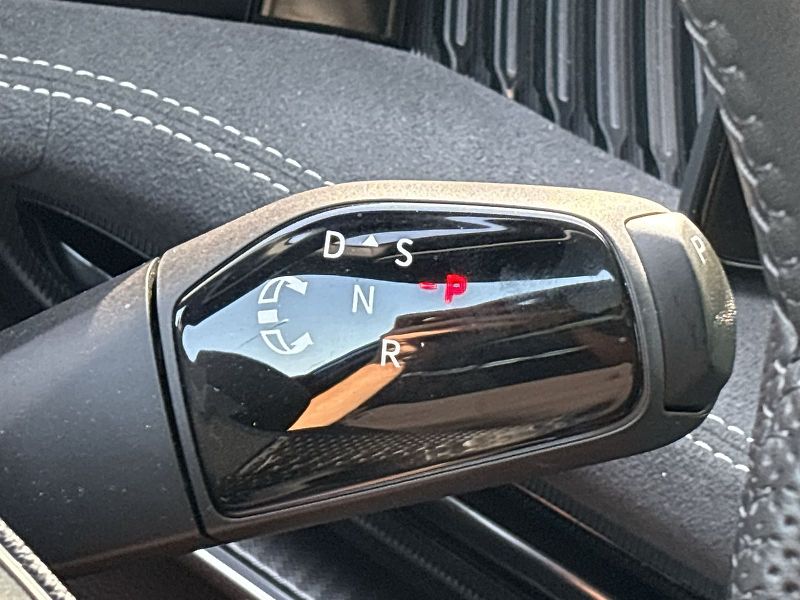 Škoda Superb (2025) Combi 2.0 TDI 4x4 DSG Sportlin - fotka 15 z 33