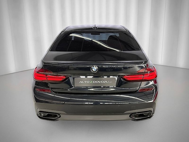 BMW Řada 7 750d xDrive M-PAKET, LASER, H& - fotka 6 z 40