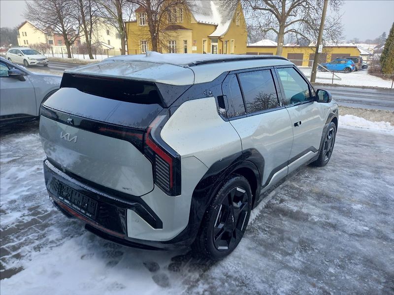 Kia EV3 4x2 GT-LINE+ V2L (2026) - fotka 5 z 6