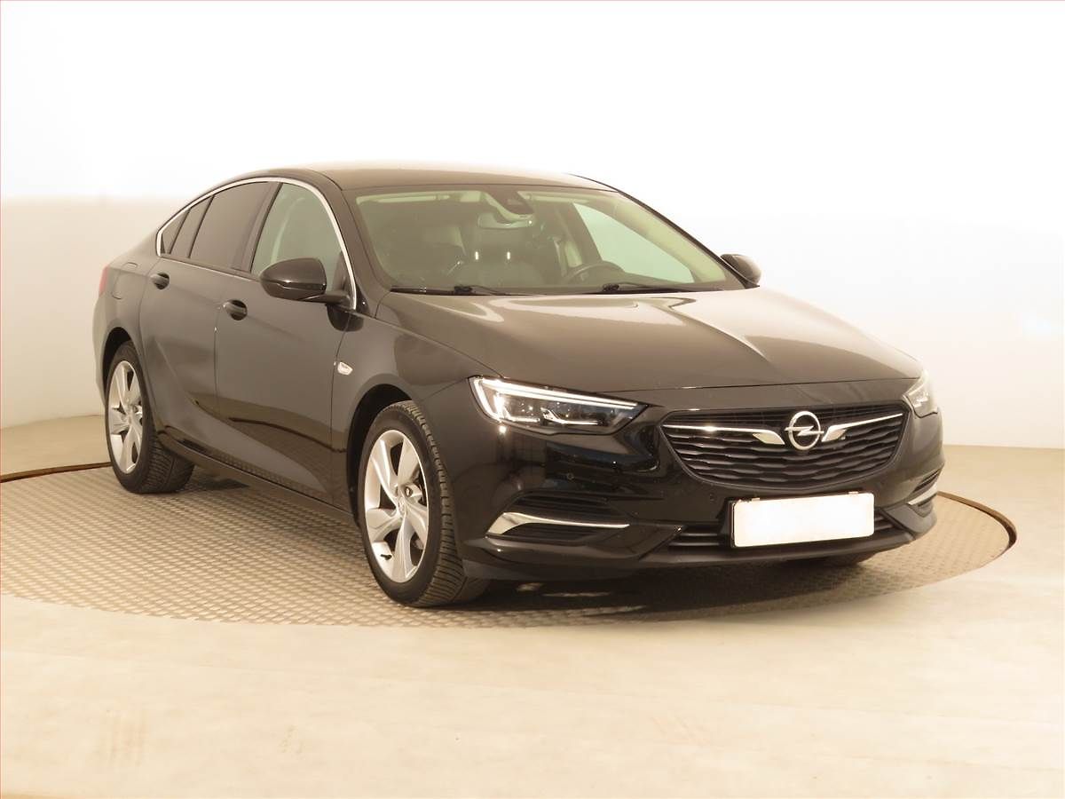 Opel Insignia 1.5 Turbo, Automat, Serv.kniha