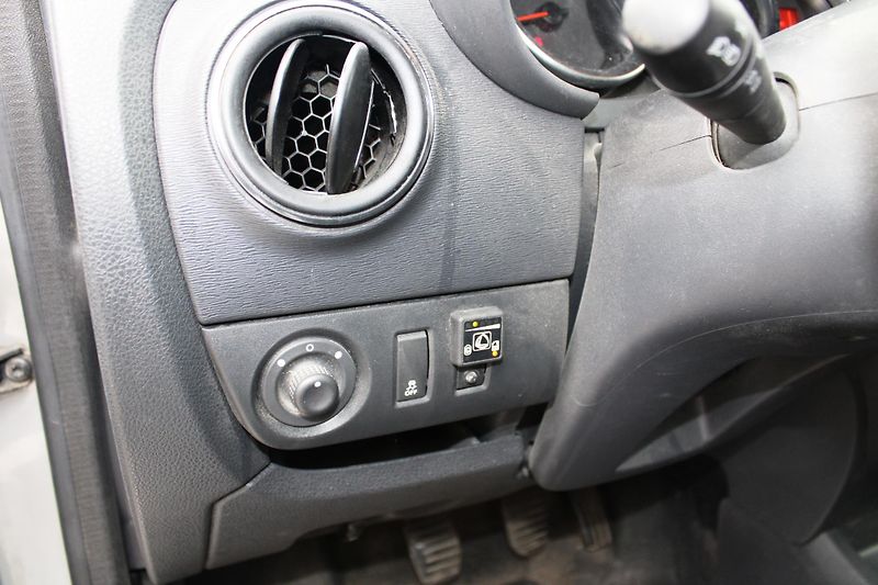 Dacia Dokker (2019) 1,6i LPG KLIMA EL.OKNA  - fotka 17 z 18