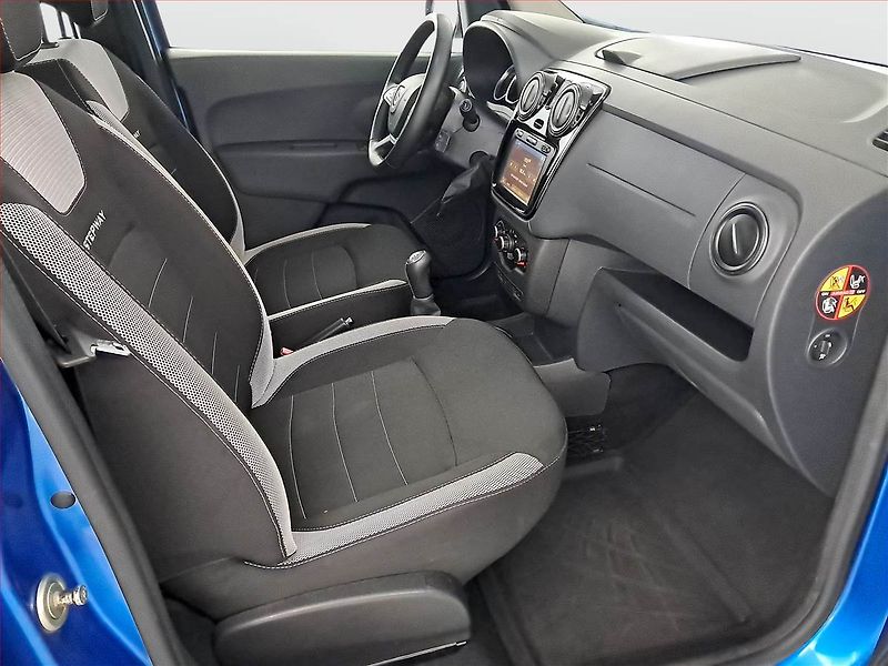 Dacia Lodgy (2018) Stepway 1.6 SCe, ČR,1.maj - fotka 9 z 20