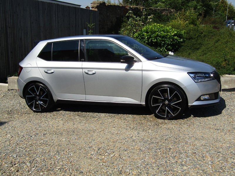Škoda Fabia (2020) 1.0TSI 81kW MONTE CARLO - fotka 9 z 39
