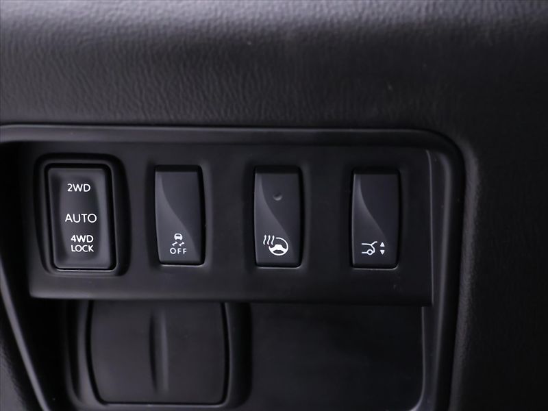 Renault Koleos 2,0 130 kW 4x4 Energy Intens - fotka 17 z 30