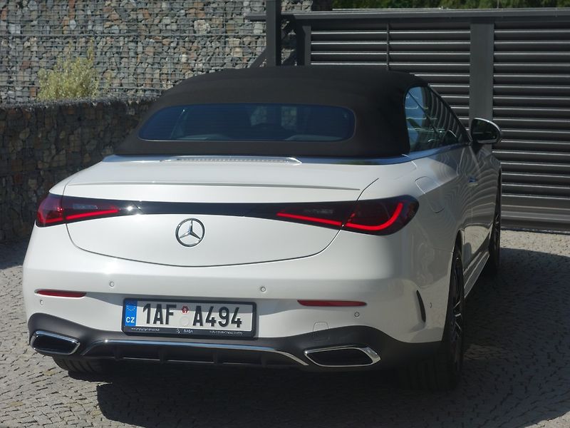 Mercedes-Benz CLE (2024) 300*4M*CABRIO*AMG*TOP-VÝB*CZ!! - fotka 6 z 50