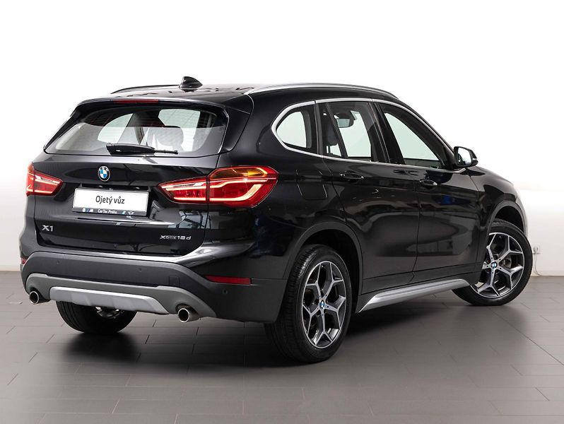 BMW X1 xDrive18d - fotka 5 z 21