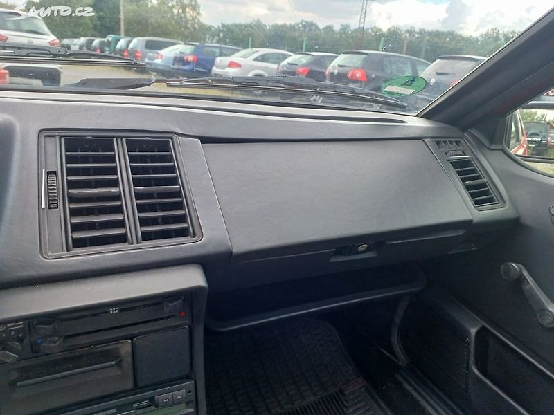 Volkswagen Scirocco 53B, Investiční vůz - fotka 23 z 42