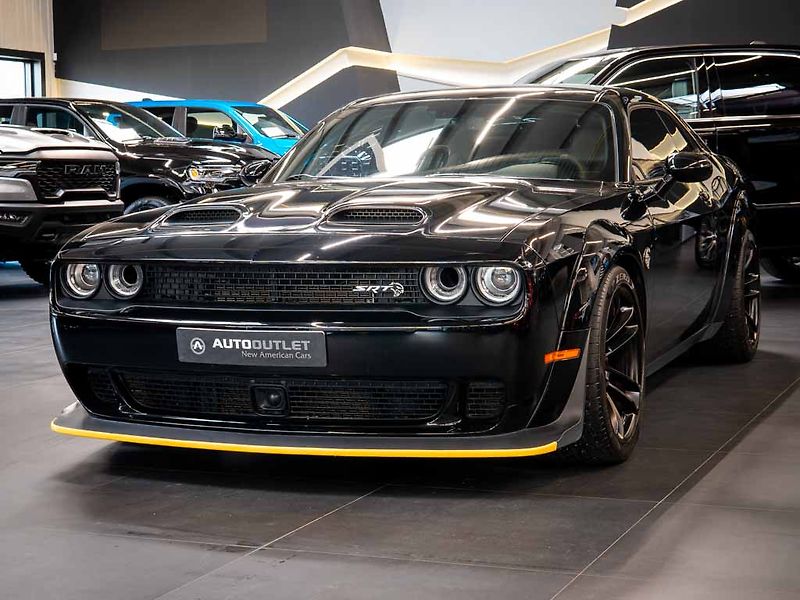 Dodge Challenger (2021) 6.2 SRT Hellcat Widebody 717HP - fotka 1 z 32