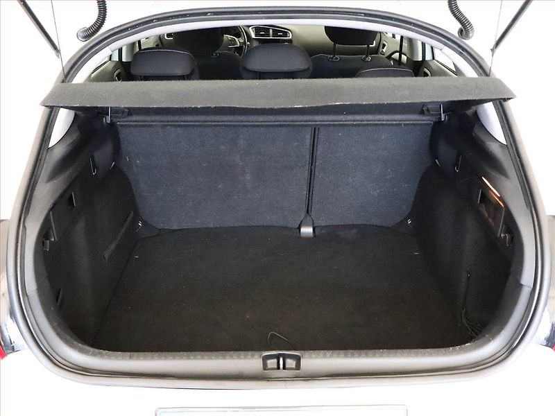 Citroën C4 (2014) 1.6 HDi, Serv.kniha, po STK - fotka 11 z 11