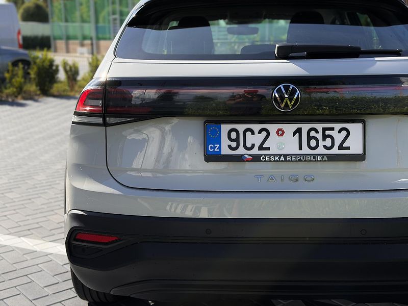 Volkswagen Taigo (2022) 1.0 tsi 70 kw / manuál  - fotka 10 z 21