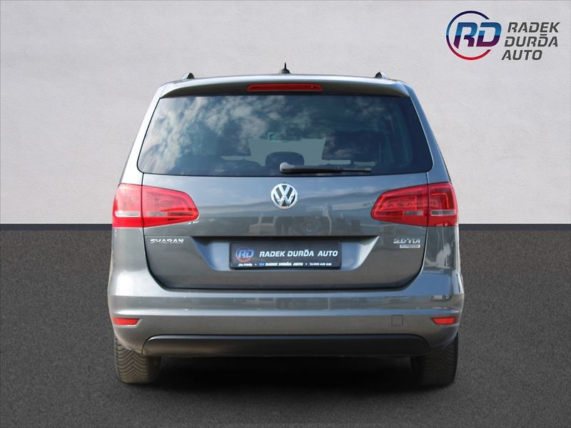 Volkswagen Sharan 2,0 TDI  AUTOMAT,7 MÍST - fotka 6 z 26