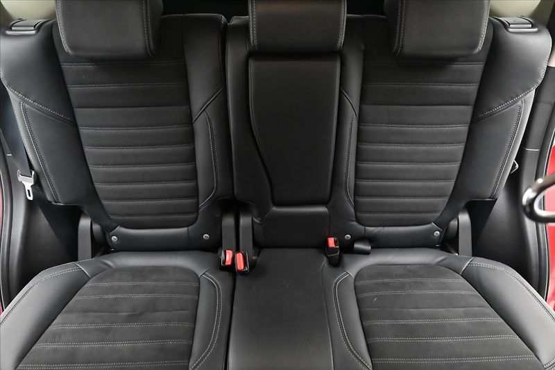 Mitsubishi Outlander 2,4 PHEV Intense+ 4WD Záruka a - fotka 28 z 32