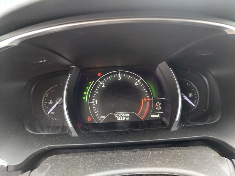 Renault Talisman (2019) Grandtour dCi 200 Business  - fotka 13 z 36