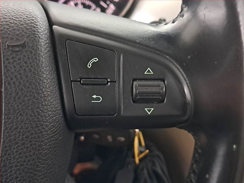 Škoda Superb (2012) 2.0 TDI, 4X4, Automat, Navi - fotka 18 z 19