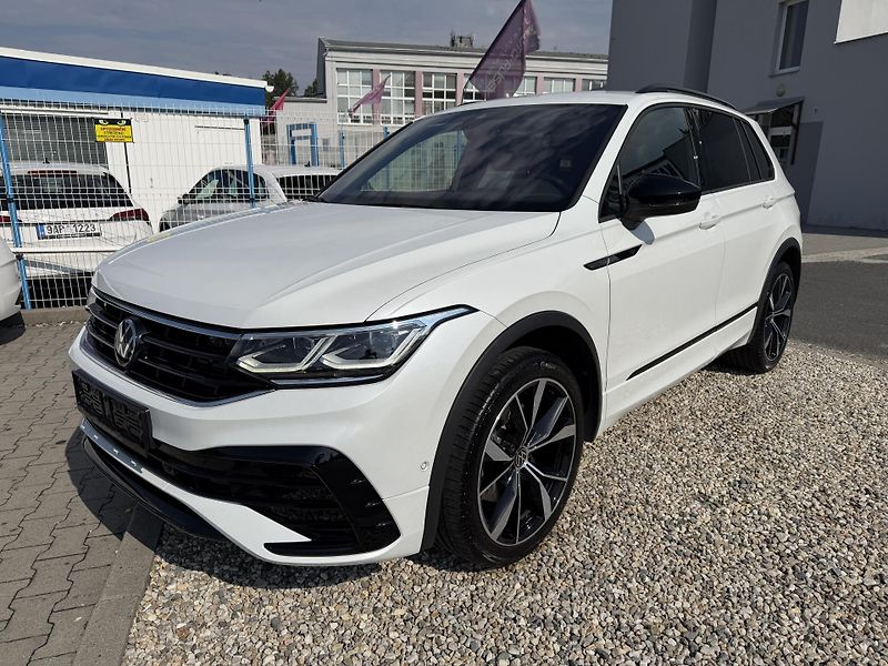 Volkswagen Tiguan R-Line 2,0 TSi/180kW 4x4 DSG - fotka 3 z 114