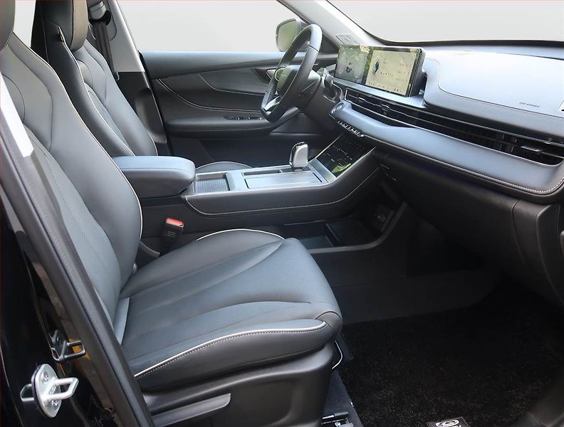 Chery Tiggo 4 HEV (2026) 1.5 Hybrid, UNIQUE - fotka 9 z 18