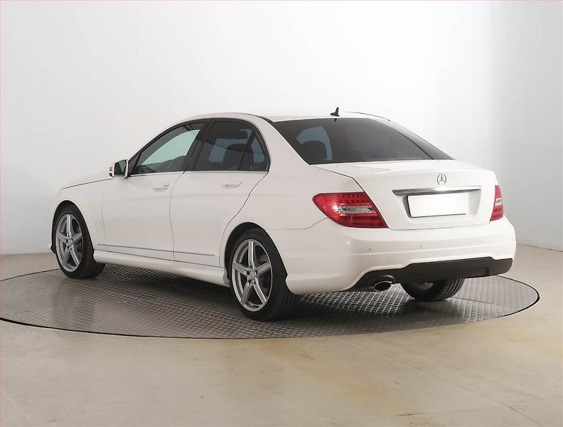 Mercedes-Benz Třídy C (2014) C 180 CDI, Automat, Serv.kniha - fotka 4 z 19